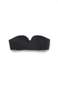 Self-adhesive convertible bra