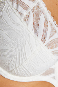 Eclipse lace half padded bra cream
