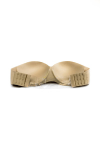 Self-adhesive convertible bra