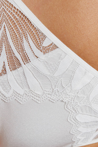 Eclipse lace panty cream