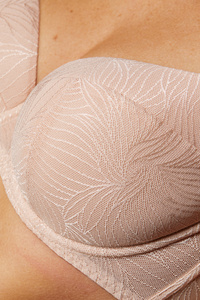 Cate classic padded bra with lace